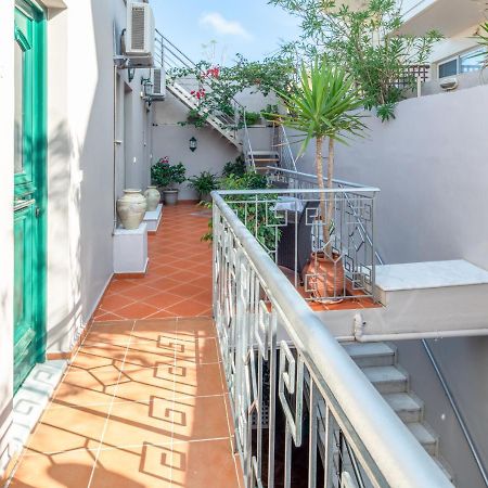 Sevach Apartments คาลามากี ภายนอก รูปภาพ