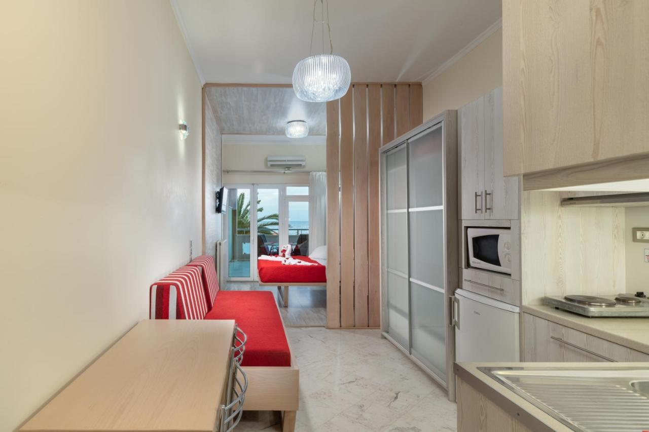 Sevach Apartments คาลามากี ภายนอก รูปภาพ