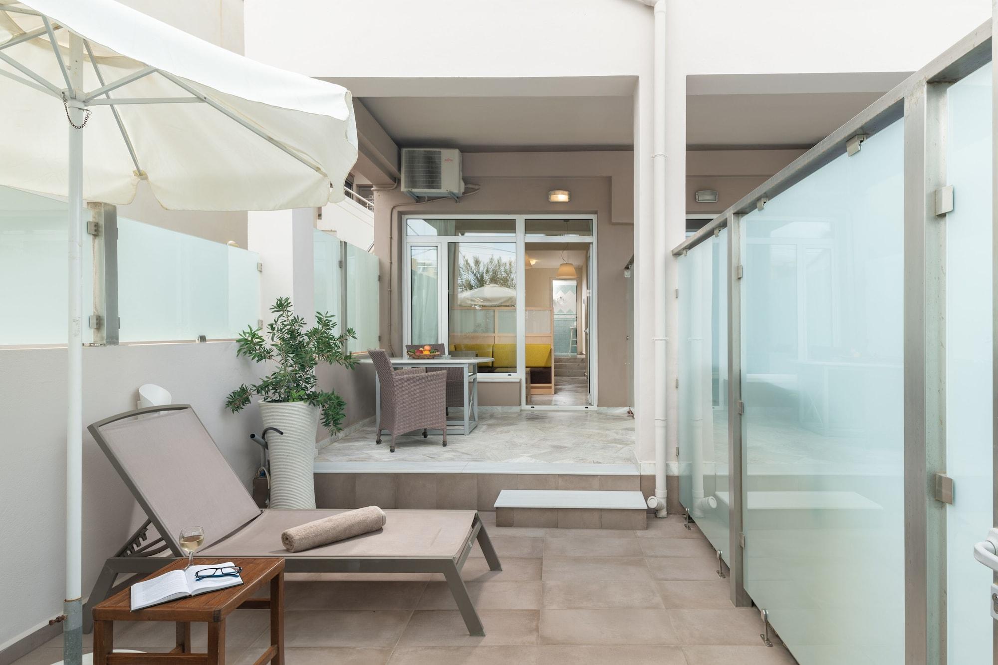 Sevach Apartments คาลามากี ภายนอก รูปภาพ